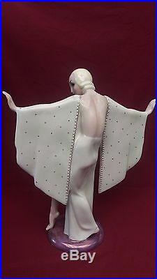 Beautiful ART DECO ESSEVI by Sandro Vacchetti Ceramic Danzatrice Ambretta